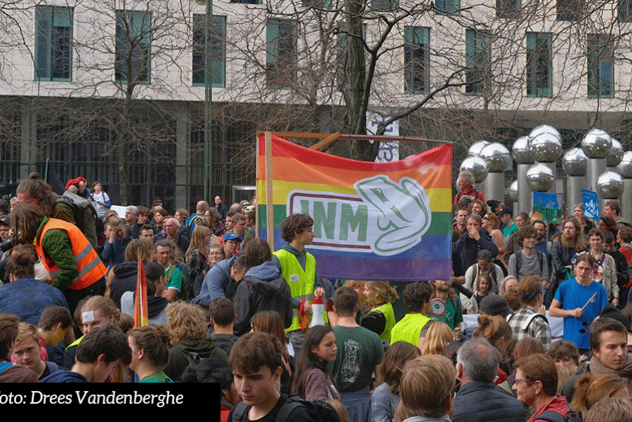 JNM-vlag Klimaatmars-8bits